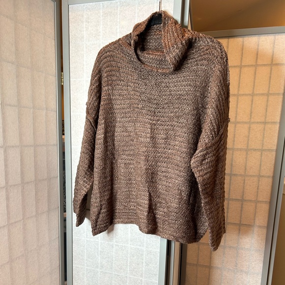 aerie Sweaters - NWT Aerie brown sweater